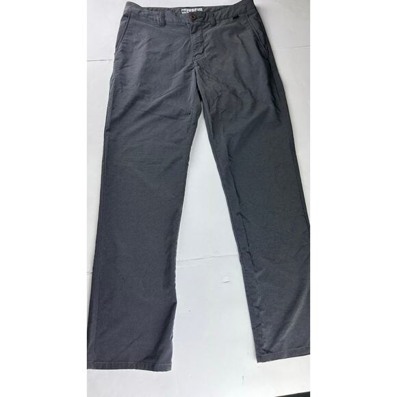 Travis Mathew Gray Micro Stripe Golf Pants Men's Size 32 - Picture 2 of 7
